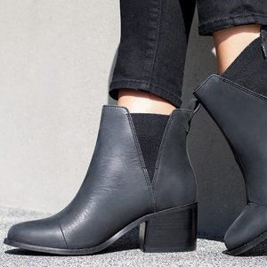 TOMS Black Leather Women's Esme Boots New
